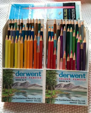 (more Doubles) Rare Vintage Cumberland Derwent 1972 No.  19 Colour Pencil Set 72